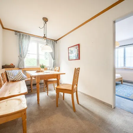 8001 Gemuetliche 2,5-zimmer-wohnung Mit Wunderschoenem Ausblick Richtung Scuol Vulpera